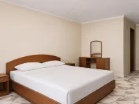 Sea Club Hotels in Nebug
