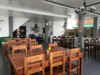Dolphin Bay Resort Puerto Galera - Morgenmad