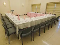 Business Inn
