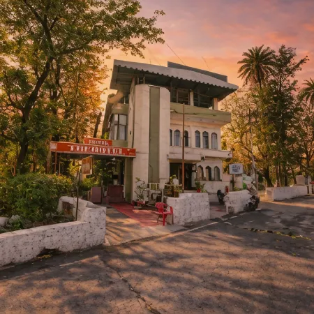 Ramma TheHotel - 200 Mtrs from Nakki Lake
