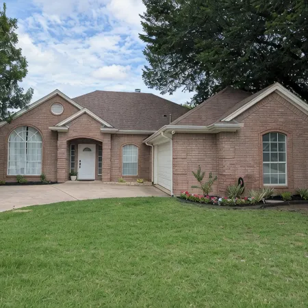 Cozy 4 Bedroom Home