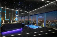 Apartamenty Sky Tower z Jakuzzi Przy Oknie by Bqqk