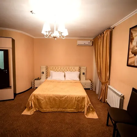 Kolizey Hotel
