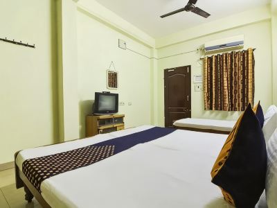 Star Guest House