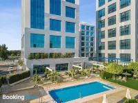 Hilton Garden Inn Sevilla - Rooftop Pools