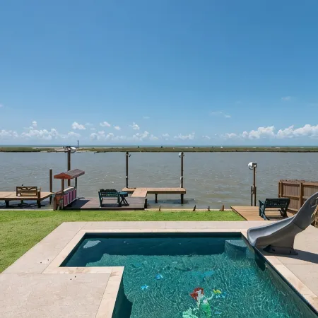 LUXURIOUS BEACH RETREAT WITH THE BEST FISHING AND OCEAN VIEWS IN ALL OF SARGENT!