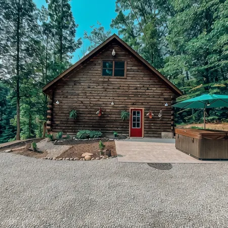 Rustic Oak Cabin - dogs welcome - Hocking hills