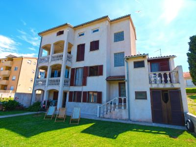 Apartments Vesna 718