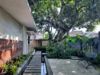 Doho Homestay - piscine