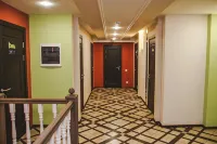Tyumen Time Hotel - parking