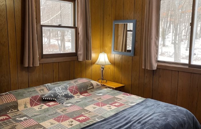 Cozy Chalet at Ski Brule Mountain ski resort in Iron River MI