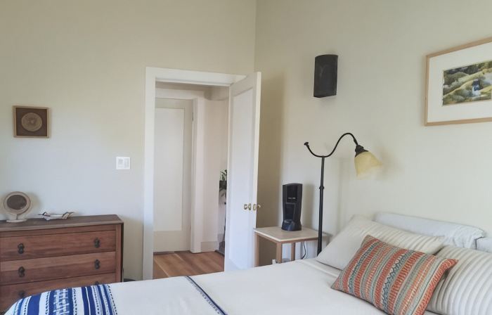 2-Bedroom Cottage 10 Minutes from Downtown la Grande in a Quiet Rural Setting.