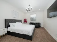 New build modern home 3BR with Hot Tub & ping pong Hotels in Delaware