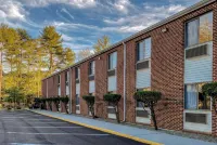 Days Inn by Wyndham Brunswick Bath Area - Aamiainen