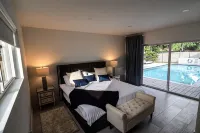 Villa Cristina in Miami - Pools