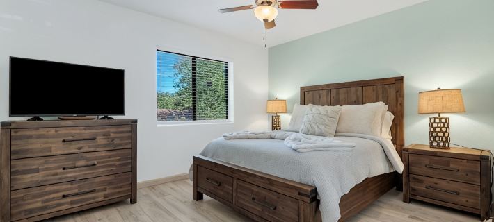 Sedona Eve Hotels in Village of Oak Creek