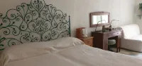 Detached House with Large Terrace Equipped Pets Are Welcome - balcon