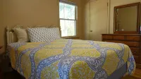 Charming house in quiet SW Reno neighborhood - บังกะโล