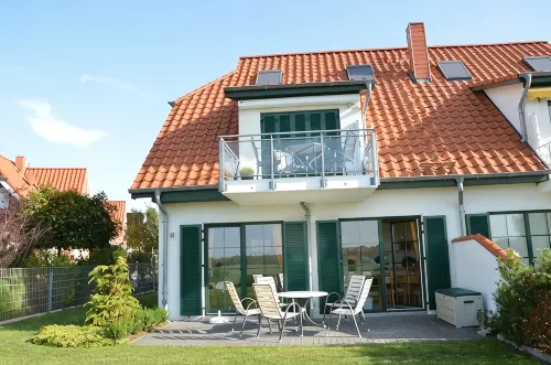 Bright, family-friendly apartment near the beach - Wifi