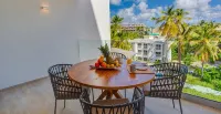 Royal Penthouse Ste/Private Picuzzi/3BR, 5 min from the beach - 3 stjerner