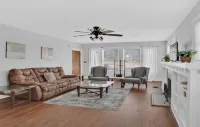 Cozy Historical 1 Bedroom Apartment - Homestays