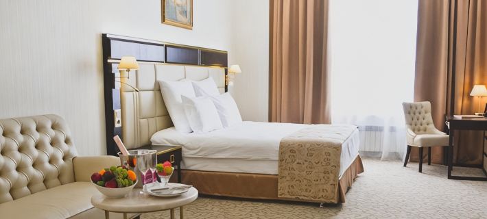 7 Avenue Hotel & Spa Các khách sạn ở Samara