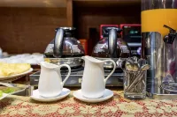 Saparis Station Hostel & Travel - Desayuno