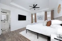 Cozy Family-Sized Home Minutes to Ft Moore and Downtown Columbus - Boutique