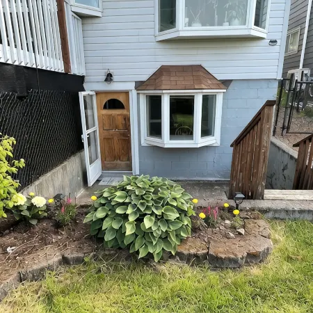 Cozy 1 bedroom apartment in Enjoyable Ketchikan with WiFi.