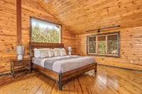 Feels Like Home Mountain Cabin on 40 Acres - Chalets