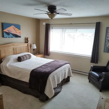 Meadow Magic + Free Night! Spa, Gourmet Kitchen, 2 Free Mtb's, 1hr2 Yellowstone