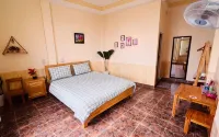Nu Cuoi Xinh - Hostels