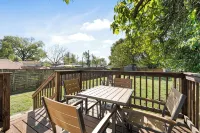 River City Retreat - 4-Star