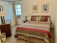 Gray Gull Cottage-Waterfront Home - 3-Star