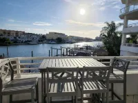 BEAUTIFUL WATERFRONT 3BD/3BA CONDO IN THE HEART OF CLEARWATER BEACH - Jacuzzi
