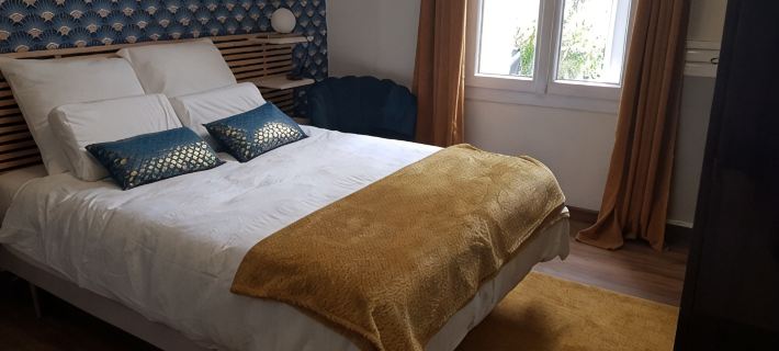 Cosy town house with bicycles available Hotels in Tours