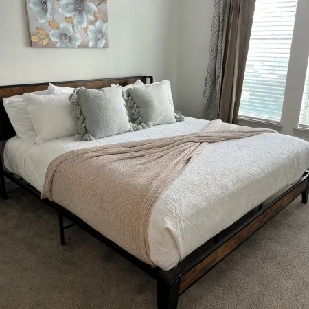 Serene Sands Retreat- 10 minutes from Downtown 15 minutes from Mayo Clinic