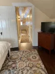 Private Top Floor in Historic Home -  Ferienwohnungen