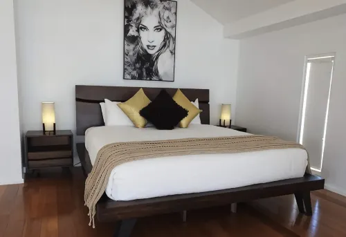 Luxury New York style Penthouse in the heart of Cosmopolitan Bendigo - Parvekkeita