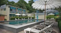 โรงแรมอควา เบด - ที่มีสระว่ายน้ำ