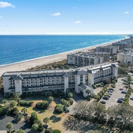 Oceanfront: The Seabatical Suite at Bridgewater Resort / Litchfield By The Sea