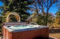 Picayune Retreat: Spa/EV/Play-Structure/Pet-Loving/Games and More'' - Træningscentre