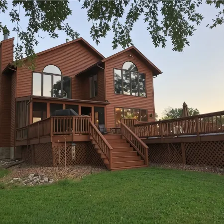 Lake Front House with Pool and Hot Tub and Game Room