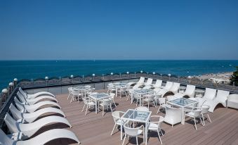 Tropicana Resort by Stellar Hotels