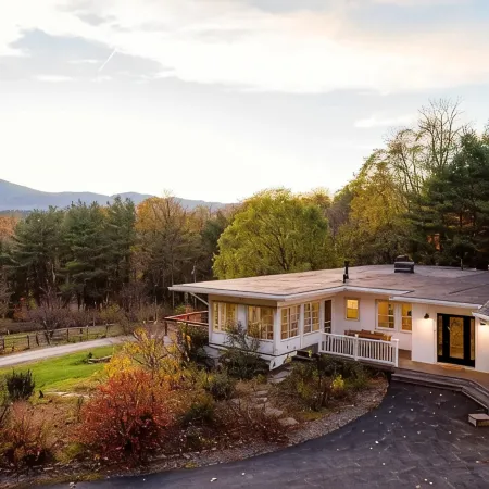 Heated Pool, Hot Tub & Mountain Views on 15 Acres! New Listing Special!