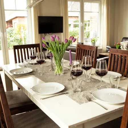 North Sea coast, charming Frisian house on the old dike with sauna, fireplace for 2-8 p.