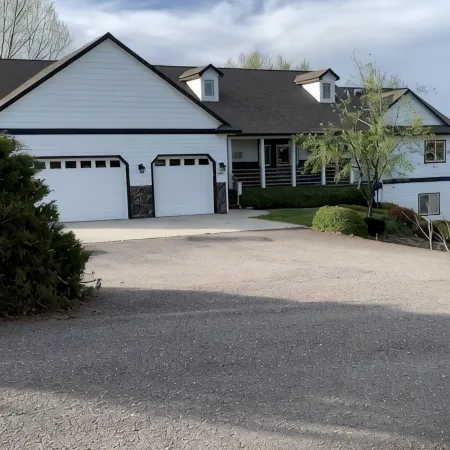 Creekside Tranquility • Peaceful, Spacious Montana Home Near Missoula -20 Min