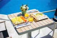 Oceanview Luxury Villa, 6 bedrooms, WiFi, AC, breakfast Preparation included - 4-Star