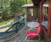 4 Season Lake - Friend & Family Gatherings: Snowmobiling, Fishing, ATV & More!! - Alppimaja
