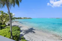 Beautiful Home - Perfect Beachfront Location - Spectacular Views - Gated Resort - gimnasio